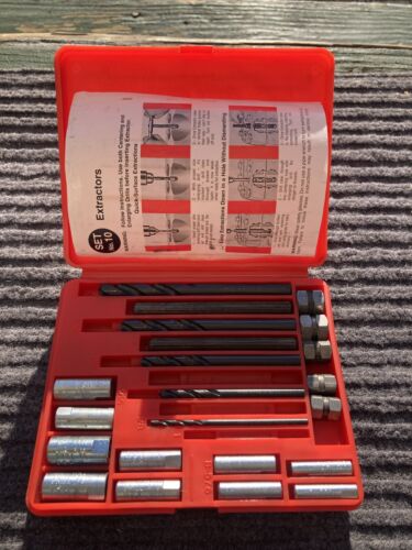 BLUE POINT / Snap On Corp. USA 1020 SCREW EXTRACTOR MISSING 3 PIECES Never Used - Photo 1 sur 7