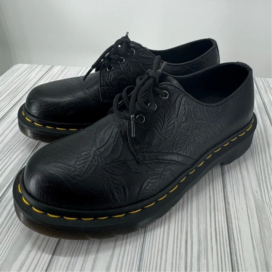 Dr. Martens Leather Upper Oxford Floral Comfort Shoes for  display picture 2