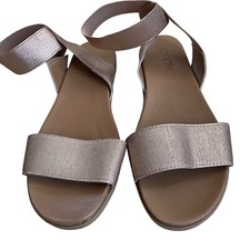 Abound Sandals Size 5.5