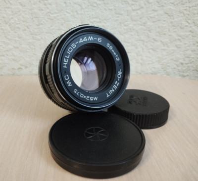 MC Helios 44m-6 58mm f2 Lens Manual Russian Portrait Zenit m42