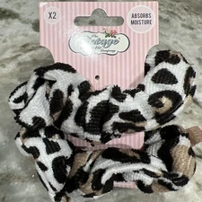 🎄The Vintage Cosmetic Company 2 Piece Leopard Print Hair Scrunchies🎄