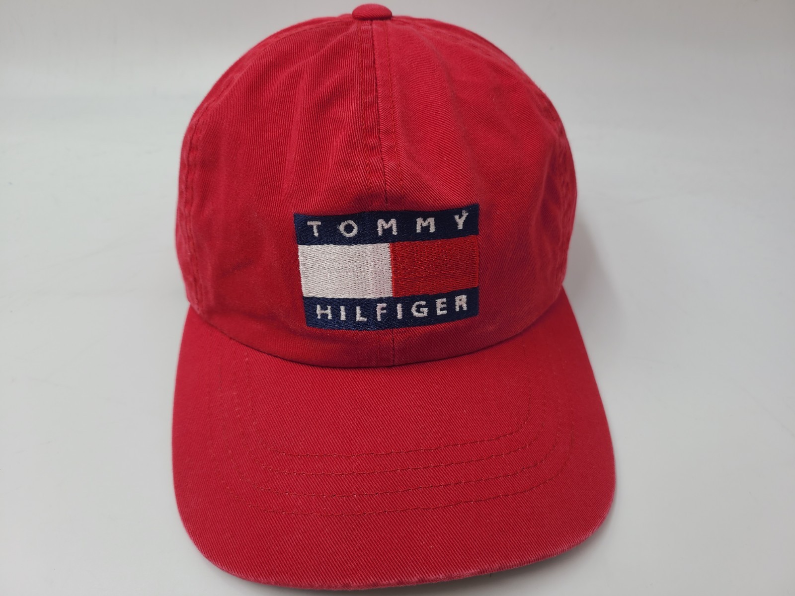 Tommy Hilfiger Snapback Cotton Baseball Cap for Men & Women in Red