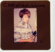 1960s ACTRESS LINDA CHRISTIAN CANDID ORIGINAL PHOTO 35MM SLIDE TRANSPARENCY #378