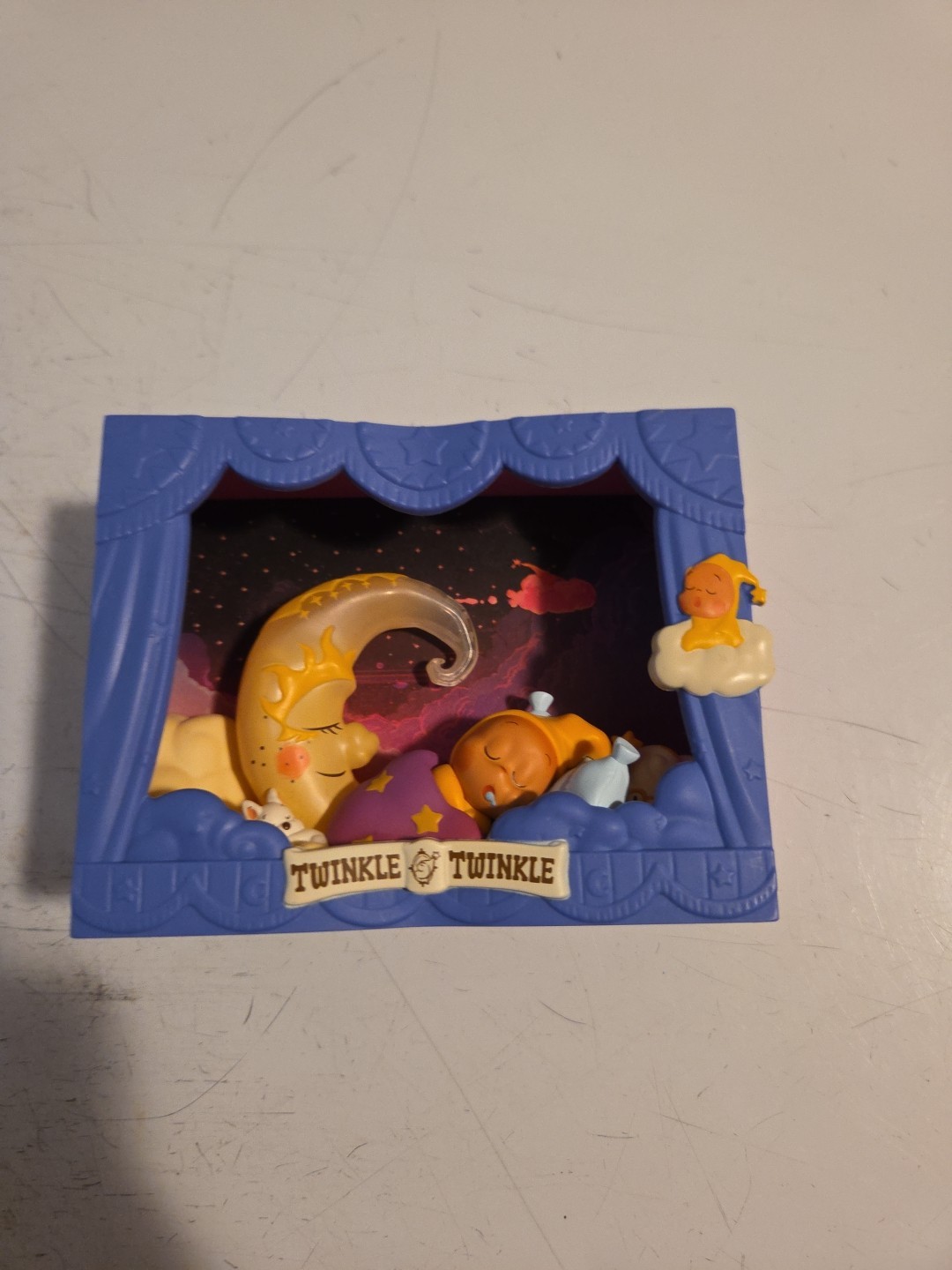 Collectible Figure, POPMART Twinkle Twinkle Light Up Series Scene Set