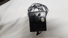 ATARI LYNX 1 CONSOLE WITH 6 GAMES AND CHARGER AND CASE--TESTED  AND ALL WORKING