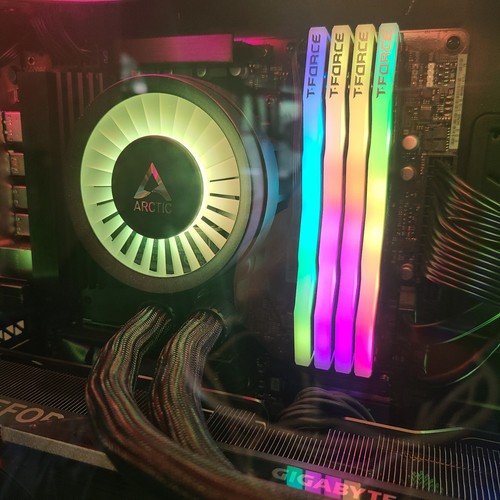 ARCTIC Liquid Freezer III 360 A-RGB - CPU AIO Refroidisseur d'eau - Photo 3/13
