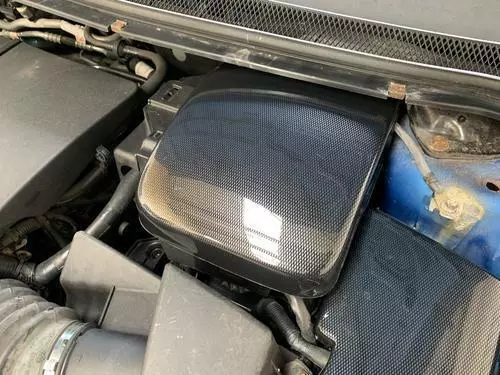Volvo C30 C70 S40 V50 - Cubierta de la batería - Plástico efecto fibra de carbono - Imagen 1 de 2