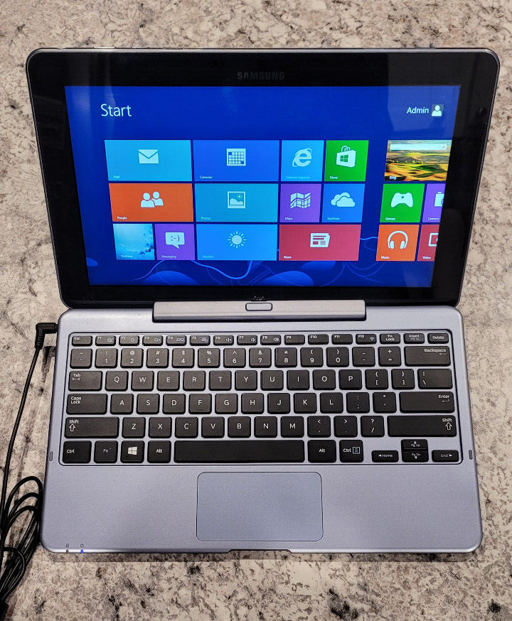 Samsung, ATIV Smart PC 500T (XE500T1C), Win 8, 11.6 LCD, 64 