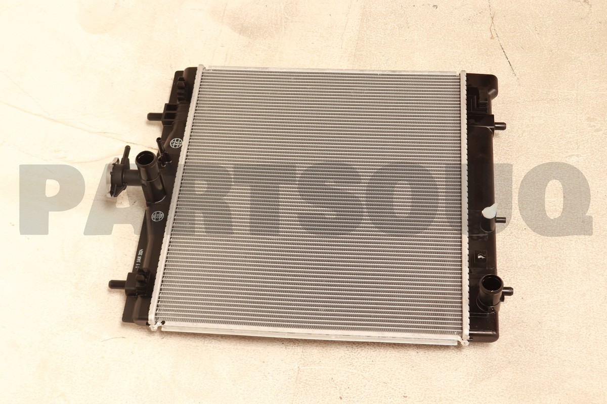あ Toyota OEM 16400-BZ331 or 16400BZ460 , Genuine New Radiator