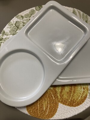 2 BIA Intl. Soup/Sandwich Divided Trays Dish Round/Square Compartments White EUC