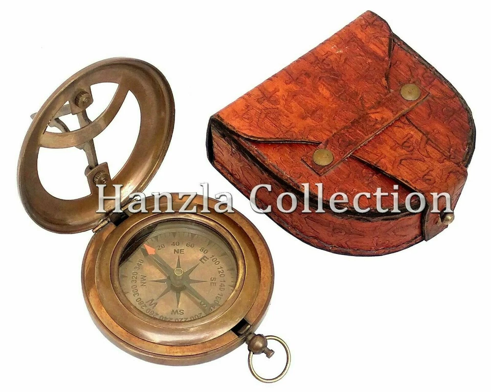 Brújula náutica de bolsillo de latón antiguo de 3" con botón pulsador con estuche de cuero Foto 2 de 4