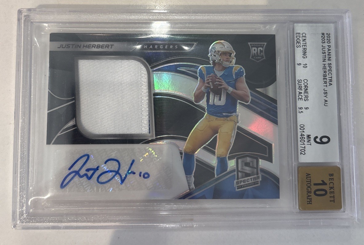 Justin Herbert RPA 2020 Panini Spectra /99 - BGS 9 Auto 10