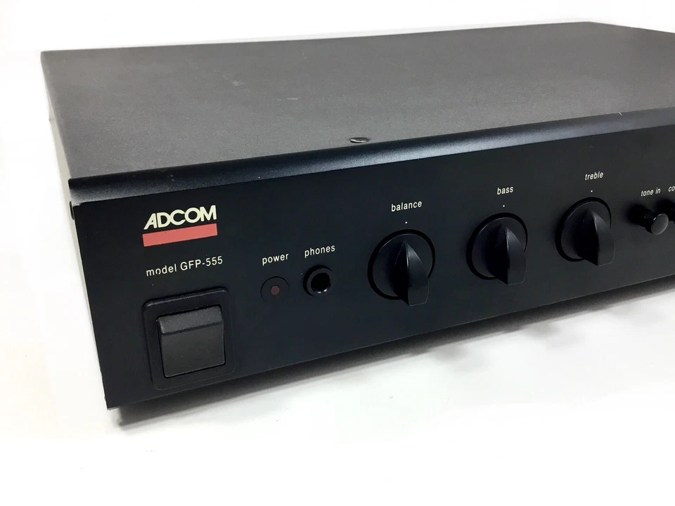 Adcom GFP 555 Preamplifier 120V- TESTED - WORKING ~Missing 1 Knob~ CLEAN & READY - Image 2 of 4