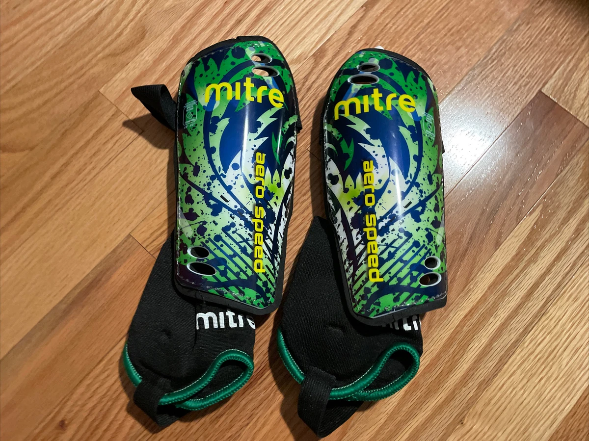 Mitre Aero-speed Adult soccer shin-guard