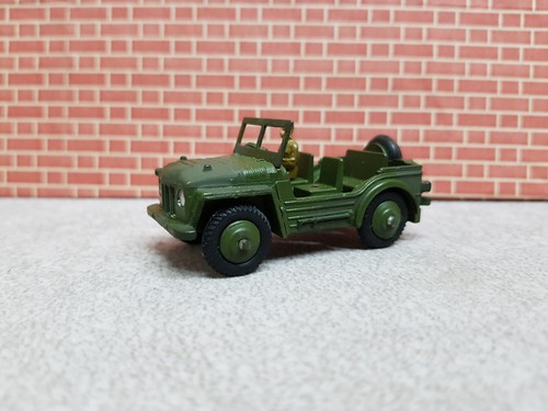 DINKY TOYS No 674 AUSTIN Champ IN ORIGINAL BOX. - Picture 9 of 17