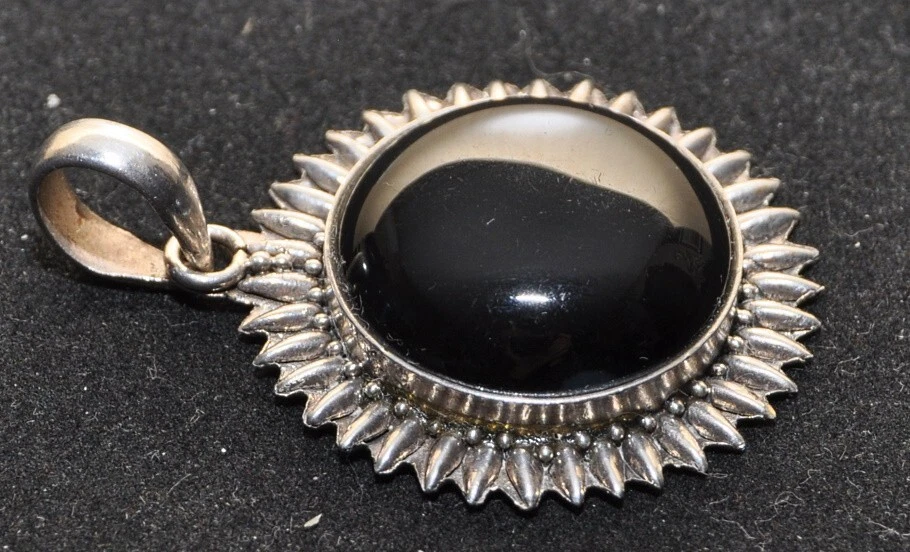 Ciondolo Pendente rotondo raggi sole Argento 925 pietra Onice nero - Immagine 4 di 4