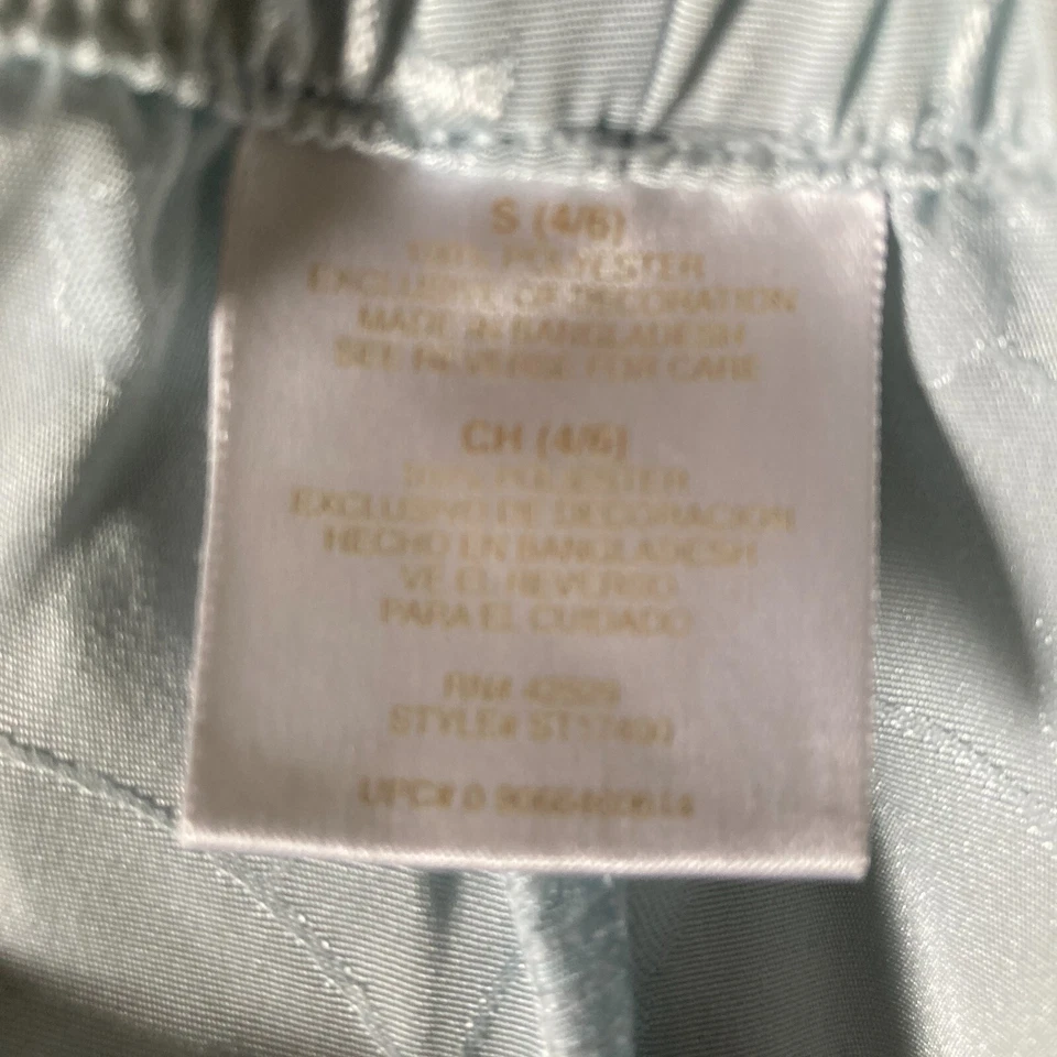 Conjunto de pijama Secret Treasures para mujer grande estampado floral verde claro Foto 4 de 4