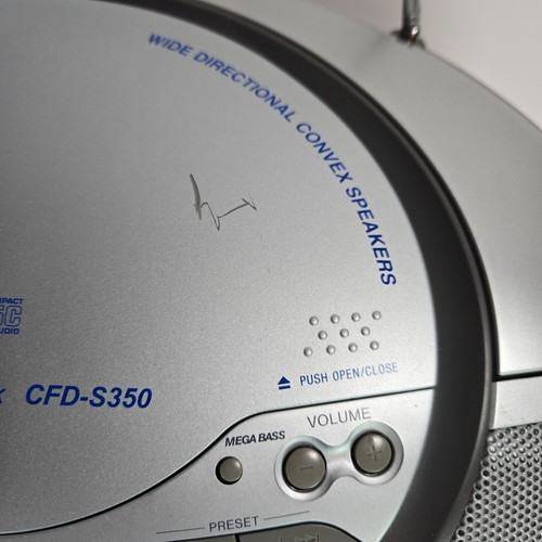 ONY CFD-S350 Portable CD Cassette Tape Player AM FM Radio Digital Boombox - Picture 5 of 18