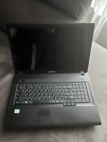 Laptop Samsung R719 - Zdjęcie 1 z 7