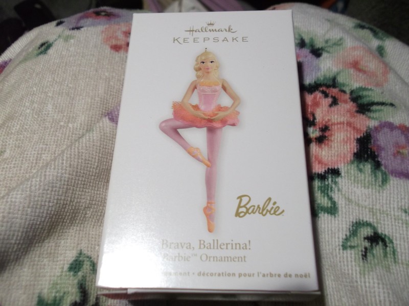 HALLMARK KEEPSAKE ORNAMENT BRAVA, BALLERINA! BARBIE