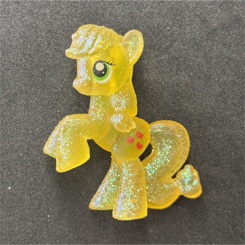 My Little Pony “Applejack” Blind Bag Mini Figure: Glitter 