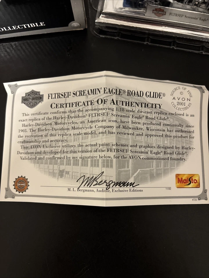 Harley Davidson FLTRSEI2 Screaming Eagle 1:18 Die Cast Maisto - Image 2 of 4