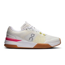 Women's On The Roger Advantage Pro, Ivory/Pink, 10 B Medium US
