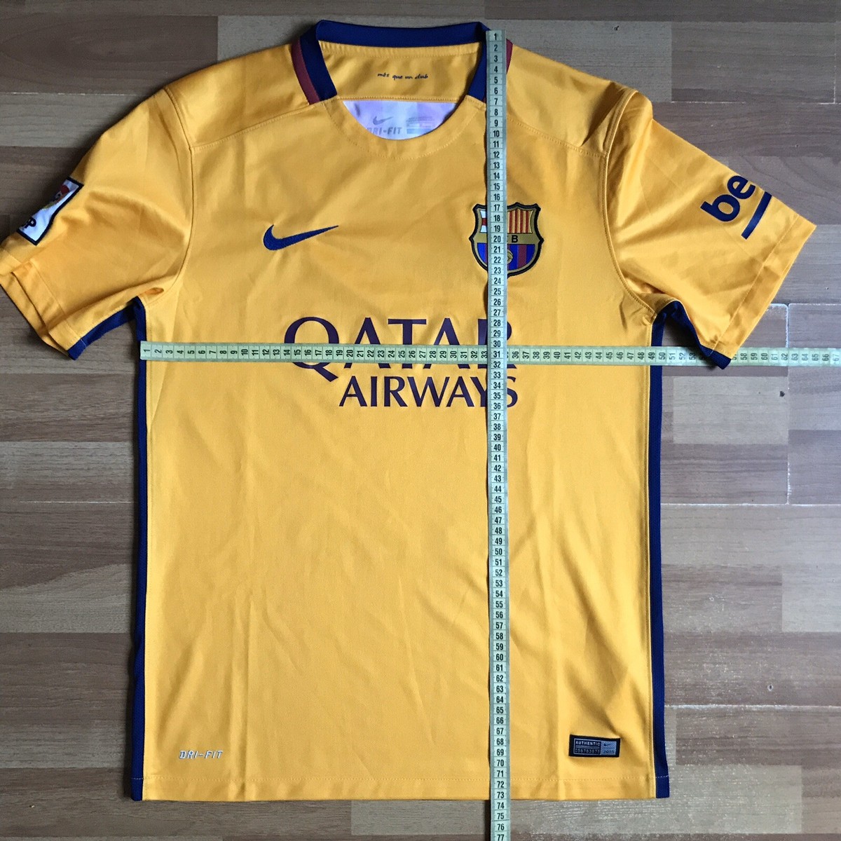 BARCELONA 2015 2016 AWAY FOOTBALL SHIRT SOCCER JERSEY NIKE 658785