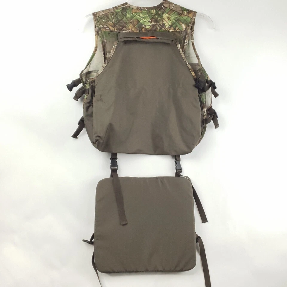 Game Winner Hunting Vest with Padded Seat Mens One Size Polyester Camouflage - Image 2 of 4