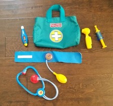 EUC FISHER-PRICE LITTLE DOCTOR PLAY SET PRETEND PLAY TOYS