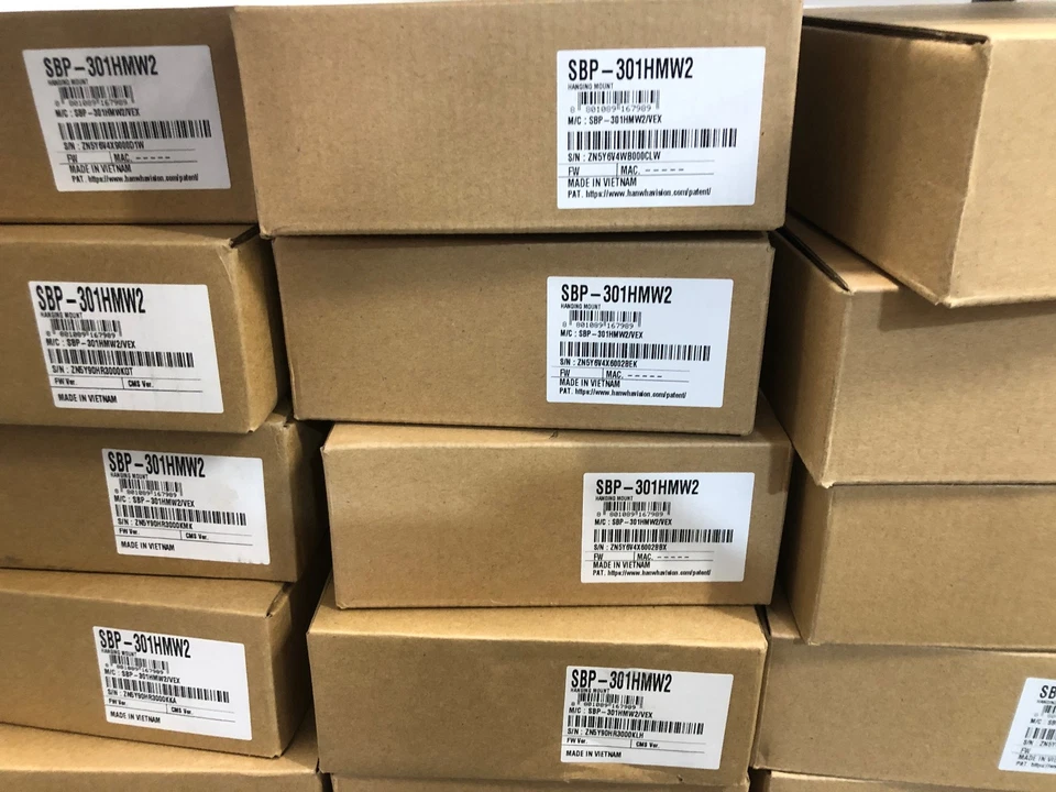 HANWHA TECHWIN SBP-301HMW2 Anti Vandal Hanging Mount Camera Pole For Hanwha Wisenet