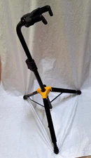 Hercules GS414B Plus Guitar Stand Auto Grip System Holder from storage Nice!