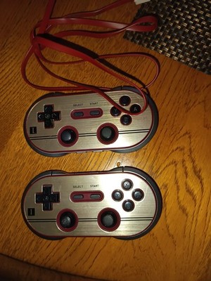 8-bito Pro Controllers