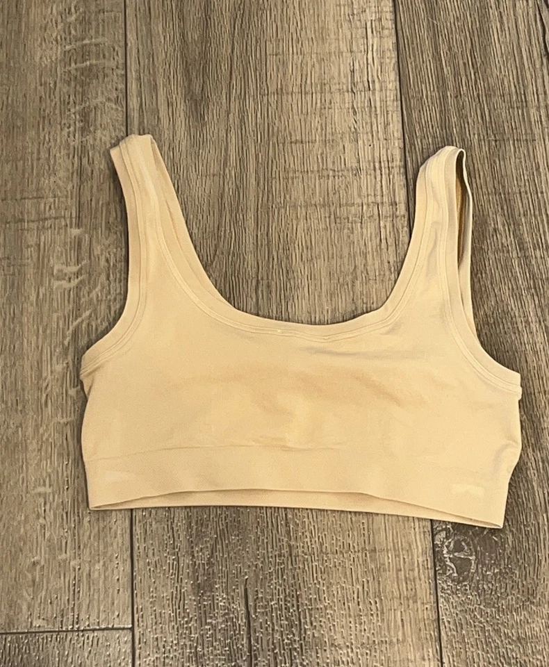 HANRO Touch Feeling Crop Top Bra Sz M Beige Buttery Soft Made in Portugal AA112 - Image 2 of 4