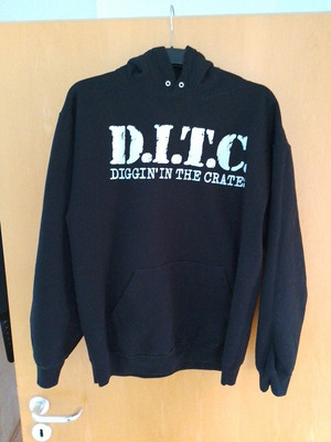 D.I.T.C. Diggin In The Crates Logo Hoodie L (EHER MEDIUM) Black