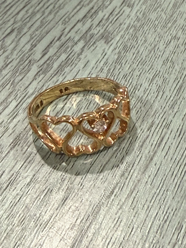 Heart Cut Out Band Ring Gold Plated With CZ Size 9.5 - Image 3 of 4
