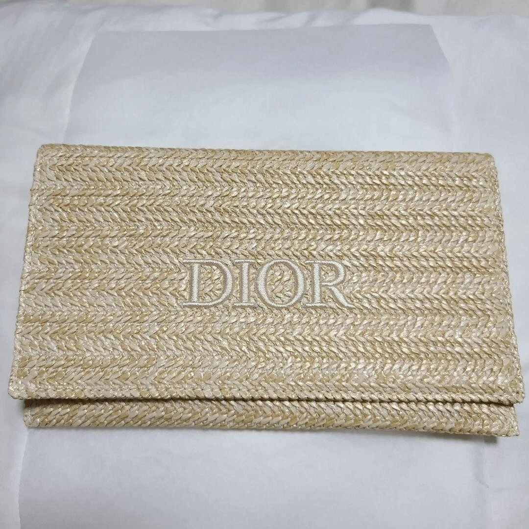 Pochette pochette Christian Dior nouveauté été rotin beige du Japon 2023 neuve