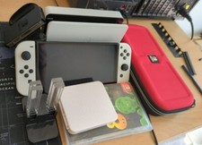Nintendo Switch OLED Animal Crossing Luigis