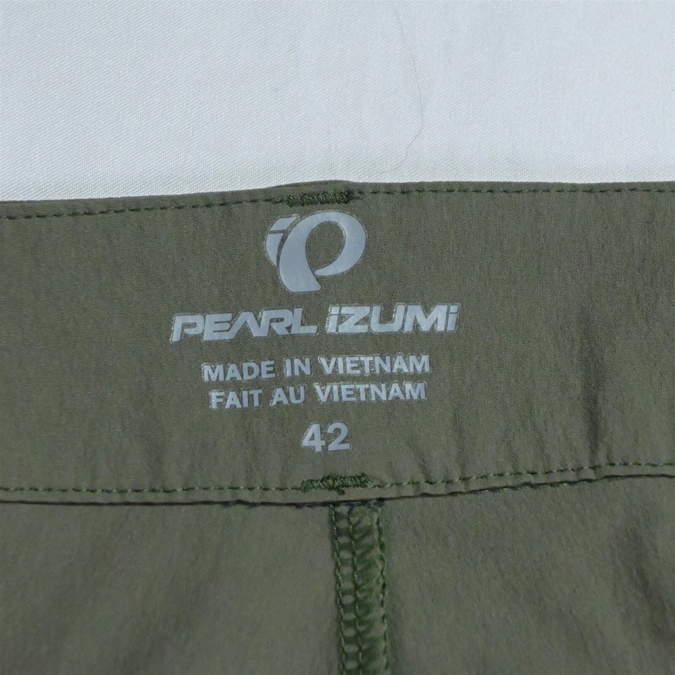 Pearl Izumi 42 x 12" Green Unlined Mountain Biking Shorts - Image 3 of 4