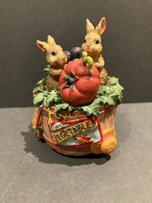 Vintage Wind-up Music Box Plays 'My Favorite Things' Basket 2 Rabbits BEAUTIFUL!