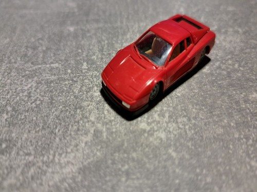 212 Spur H0 1:87 Herpa Ferrari Testarossa rot Motorhaube lässt sich öffnen