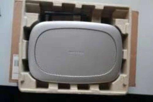 Netgear wireless router with built-in dual Linksys PAP2T VOIP ATA adapter - Picture 5 of 5
