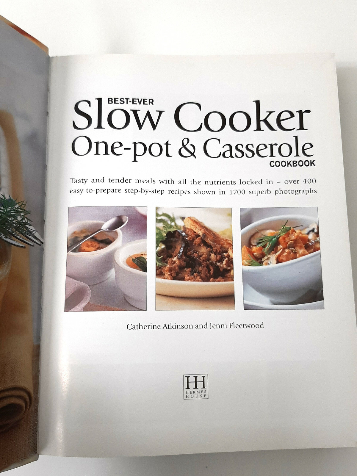 Best Ever Slow Cooker One Pot & Casserole Hardback Cookbook Catherine