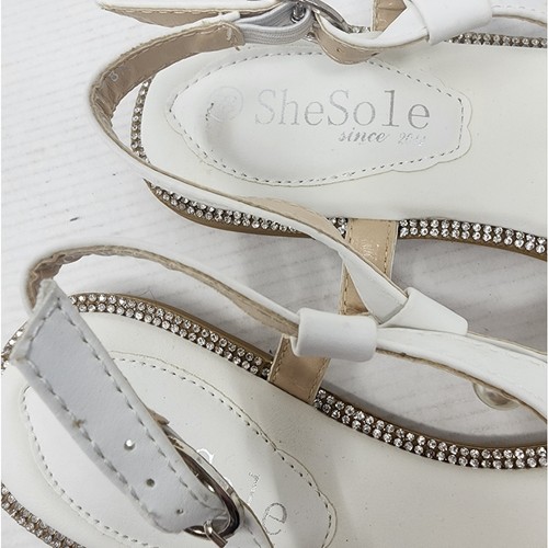 New White Pearl Rhinestone Sandals Bridal Flat Thong Dressy T- Strap Sandals 8 - Picture 4 of 11