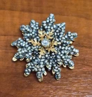 Vintage Signed MIRIAM HASKELL Baroque Pearl Gold Tone Flower Pin / Brooch