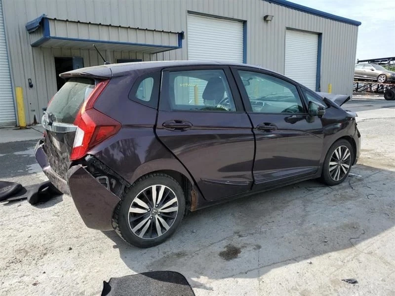 Roof mounted Radio Antenna 2015 HONDA FIT EX-L Foto 4 de 4