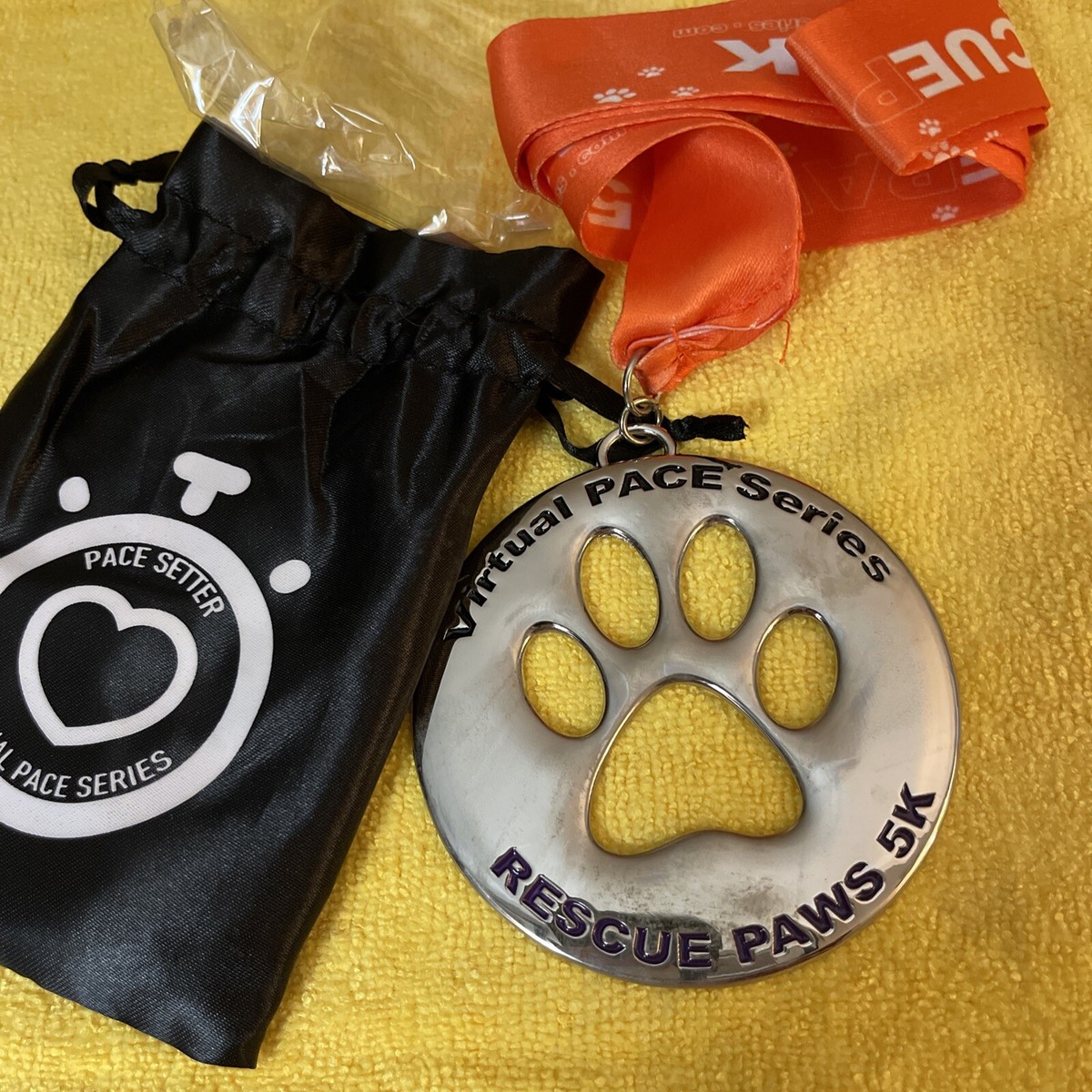 WALK OF MEDAL　POUND / FIDGET 箱あり Amazon.com: Yunsailing 80 Packs Wacky Tracks Snap Fidget