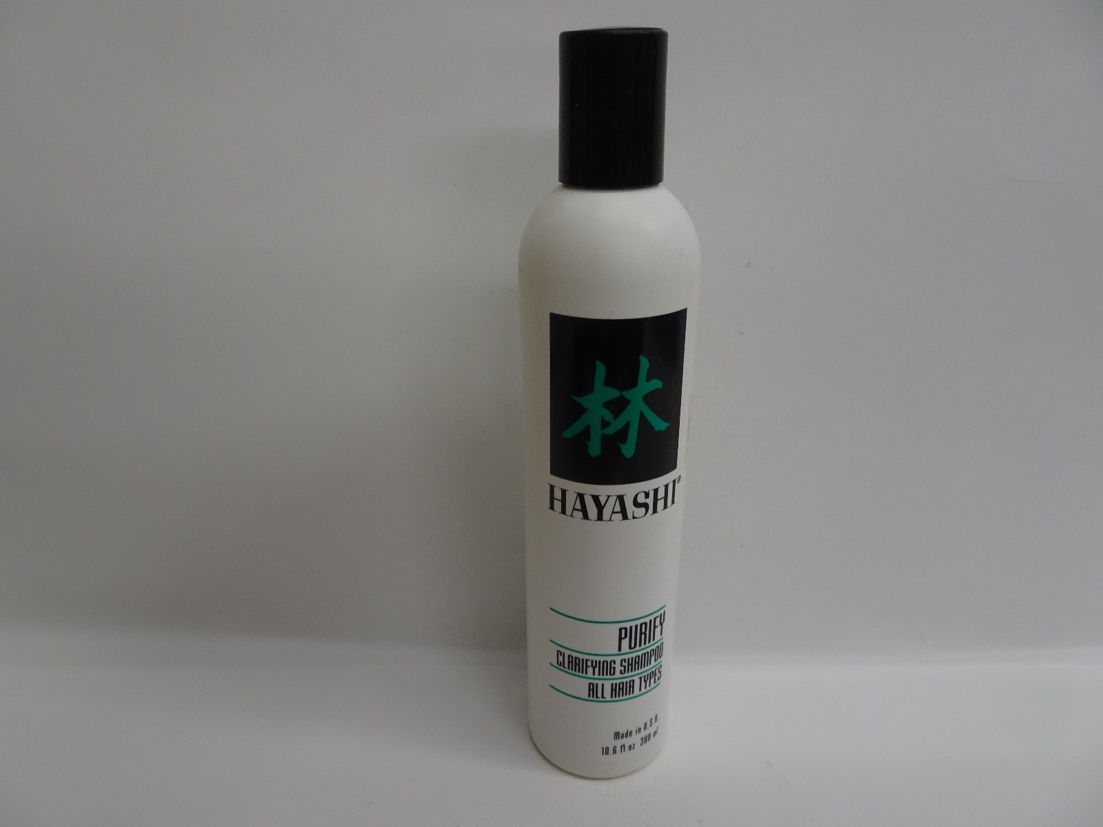 ОЧИЩАЮЩИЙ ШАМПУНЬ HAYASHI PURIFY ДЛЯ ВСЕХ ТИПОВ ВОЛОС, 10,6 УНЦИИ