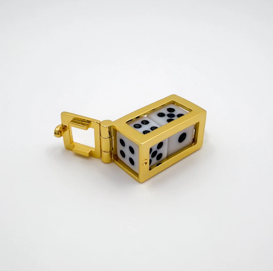 dice cage vintage charm 3D pendant gold plated | articulated charm — 第 2/4 张图片