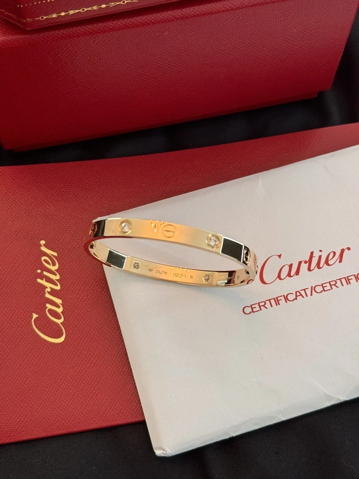 PULSERA CARTIER AMOR 4 DIAMANTES TALLA 16 Foto 3 de 4